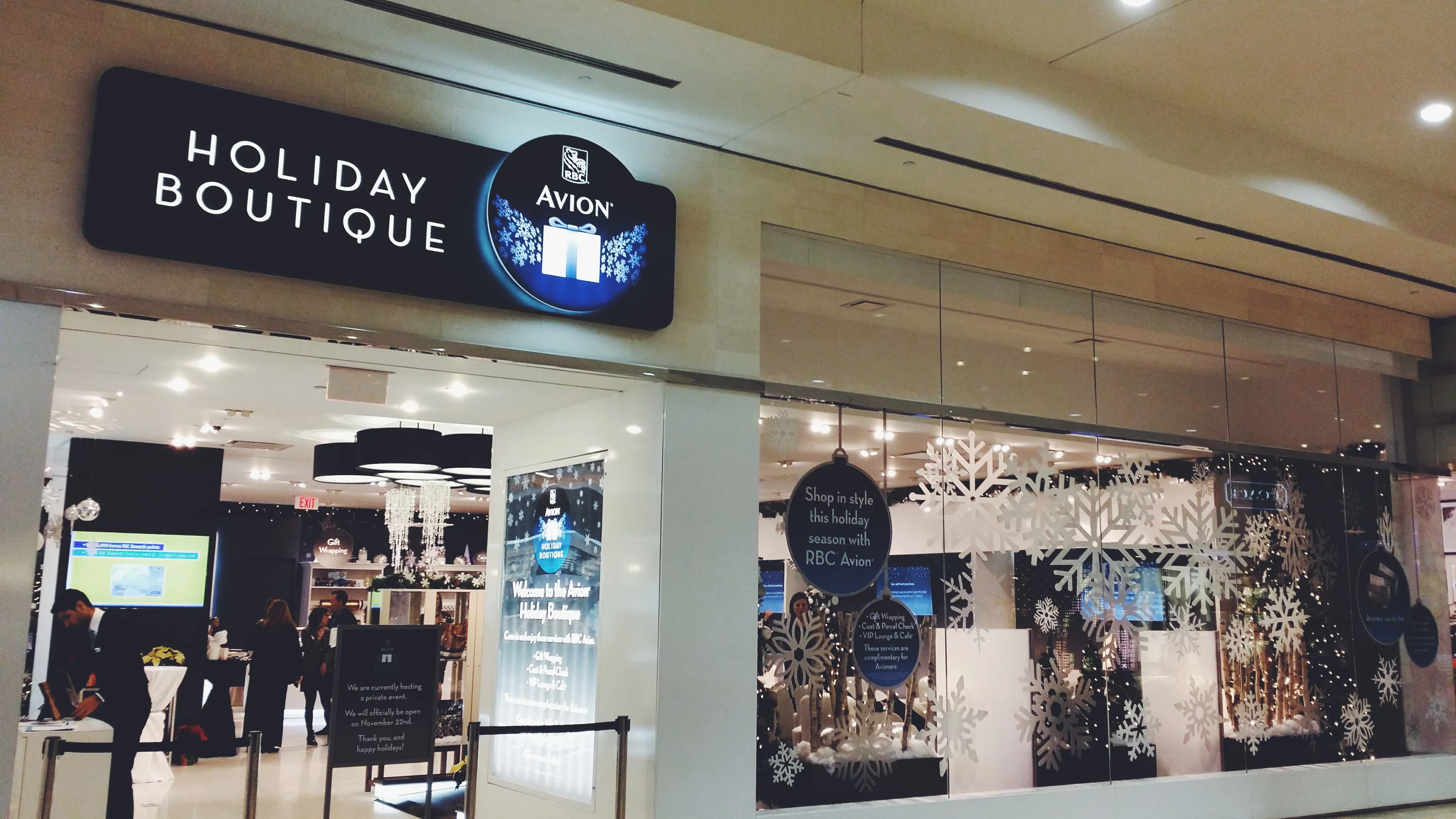 Fashion | RBC Avion Holiday Boutique Yorkdale AvionVIP - FASHIONIGHTS