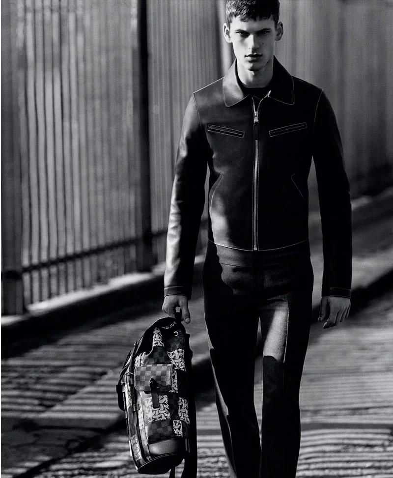 Louis-Vuitton-FW15-Campaign_fy3