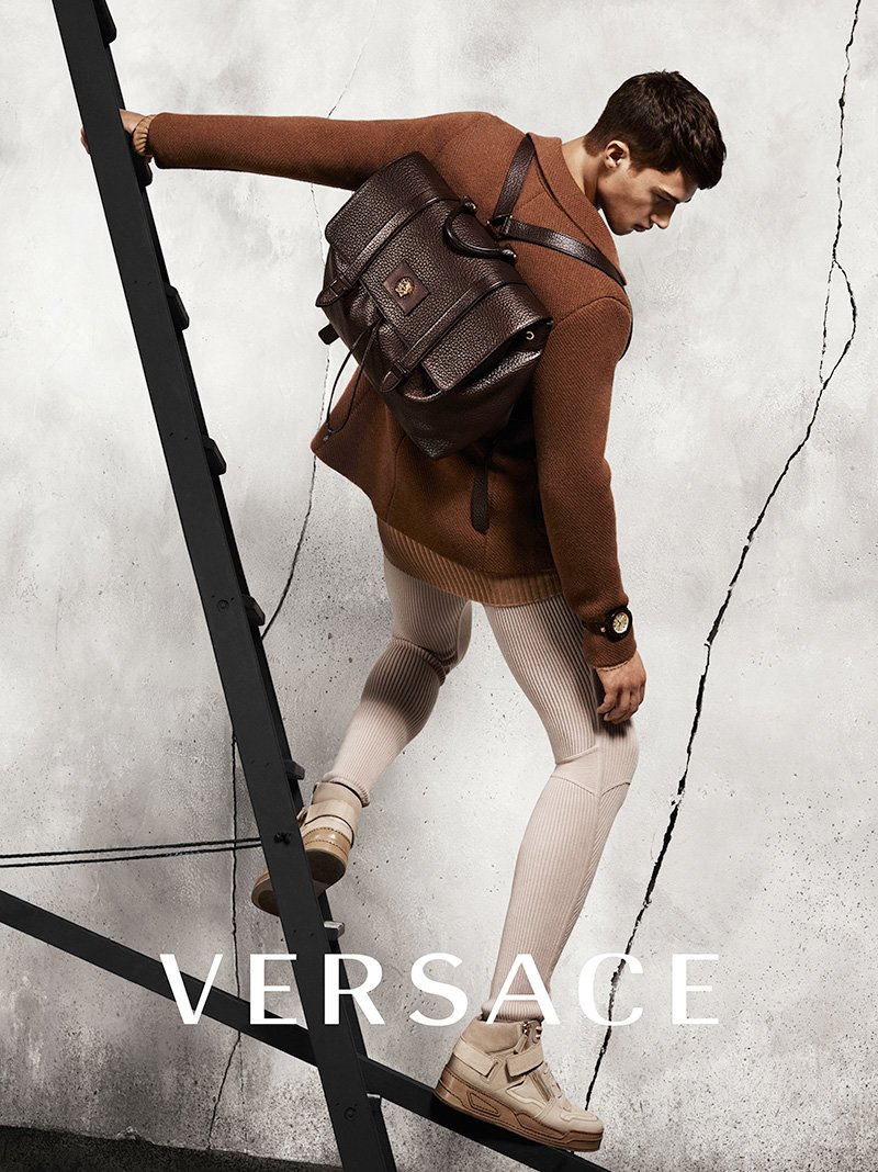 Versace-FW15-Campaign_fy2