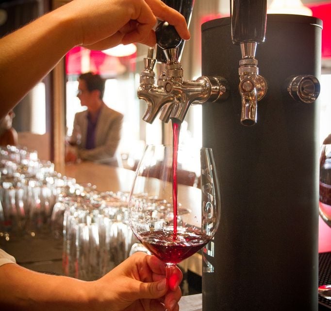 Food & Lifestyle | Versay Wine on Tap