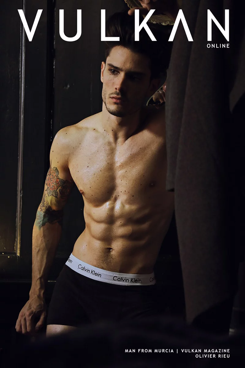 Diego-Barrueco-by-Olivier-Rieu_fy0