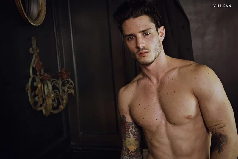 Diego-Barrueco-by-Olivier-Rieu_fy6